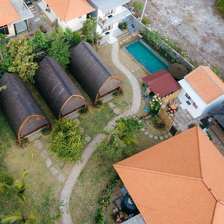 Wooden Puri Guesthouse Улувату Экстерьер фото
