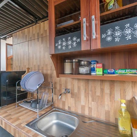 Wooden Puri Guesthouse Улувату Экстерьер фото