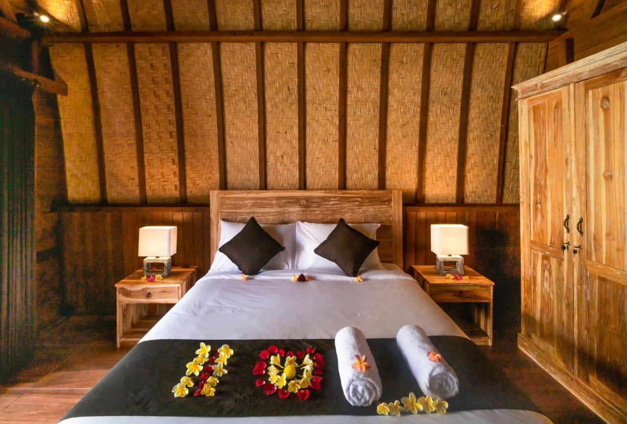 Wooden Puri Guesthouse Улувату Экстерьер фото