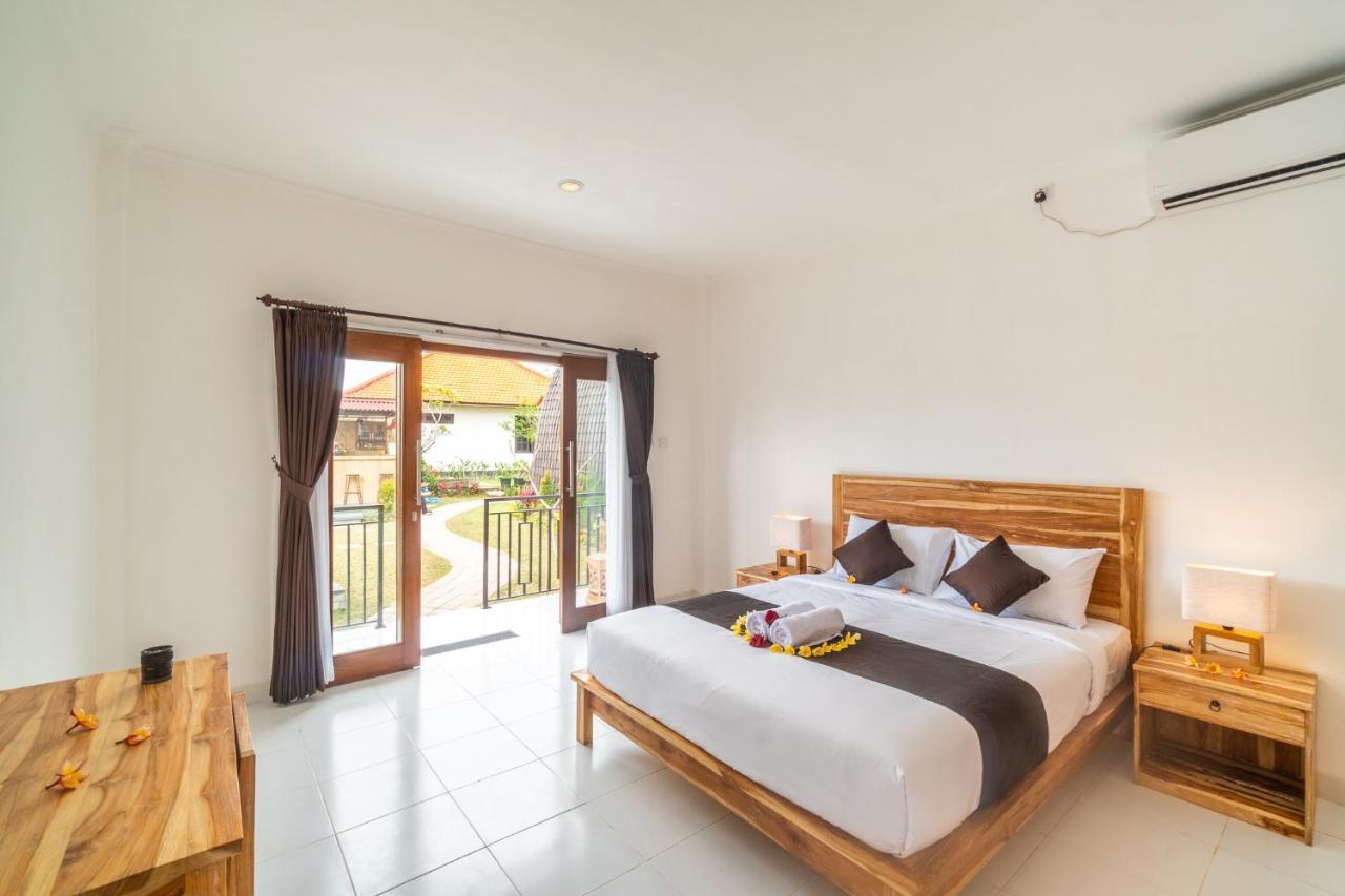 Wooden Puri Guesthouse Улувату Экстерьер фото
