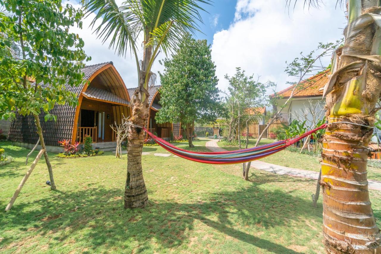 Wooden Puri Guesthouse Улувату Экстерьер фото